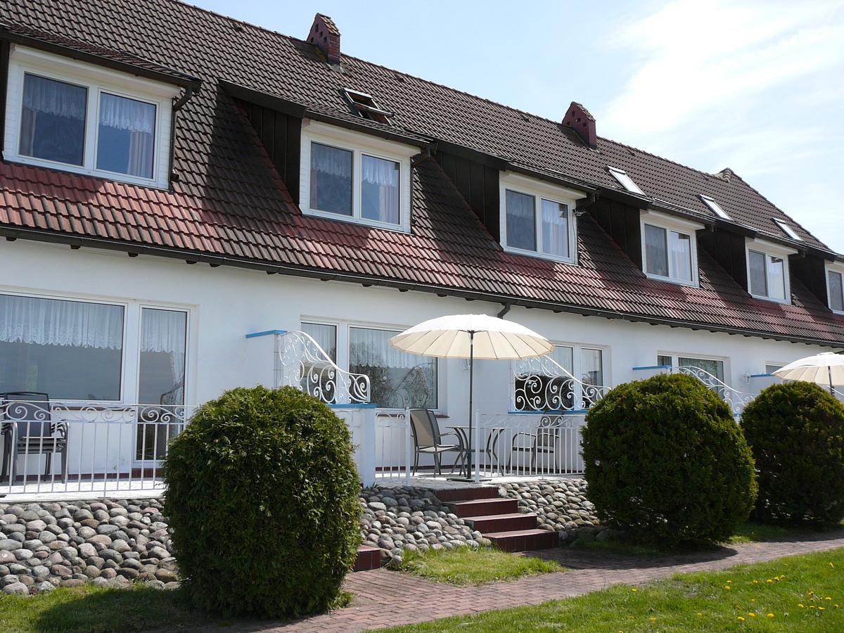 Rezydencja Nad Jeziorem Lebsko Leba Exterior photo